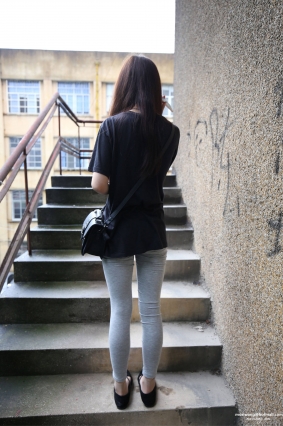 058 大学生系列2019年-07月 模特1 肉色短丝 [331P-2.02 GB]