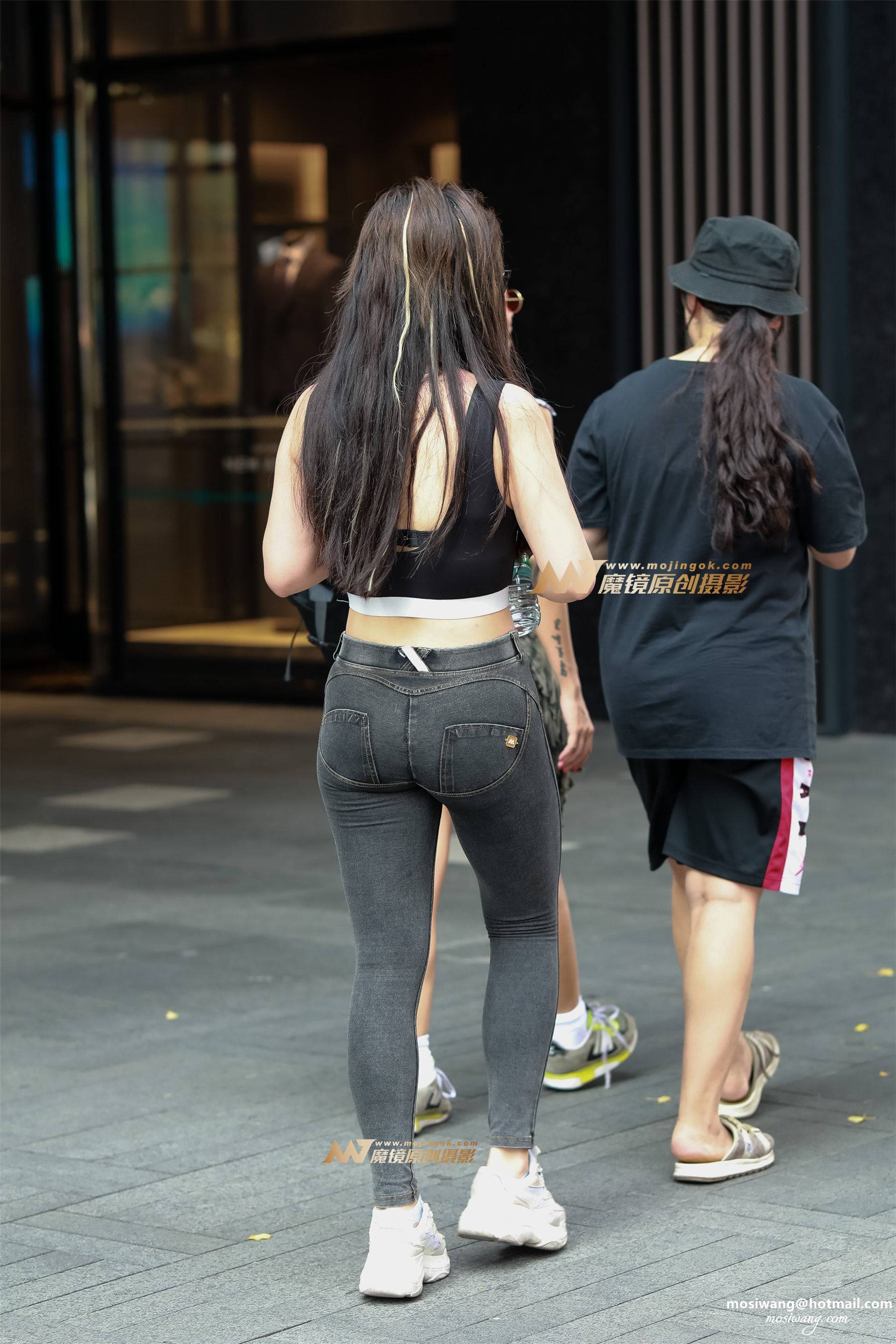 103649fh7ouhoo75lffhff.jpg