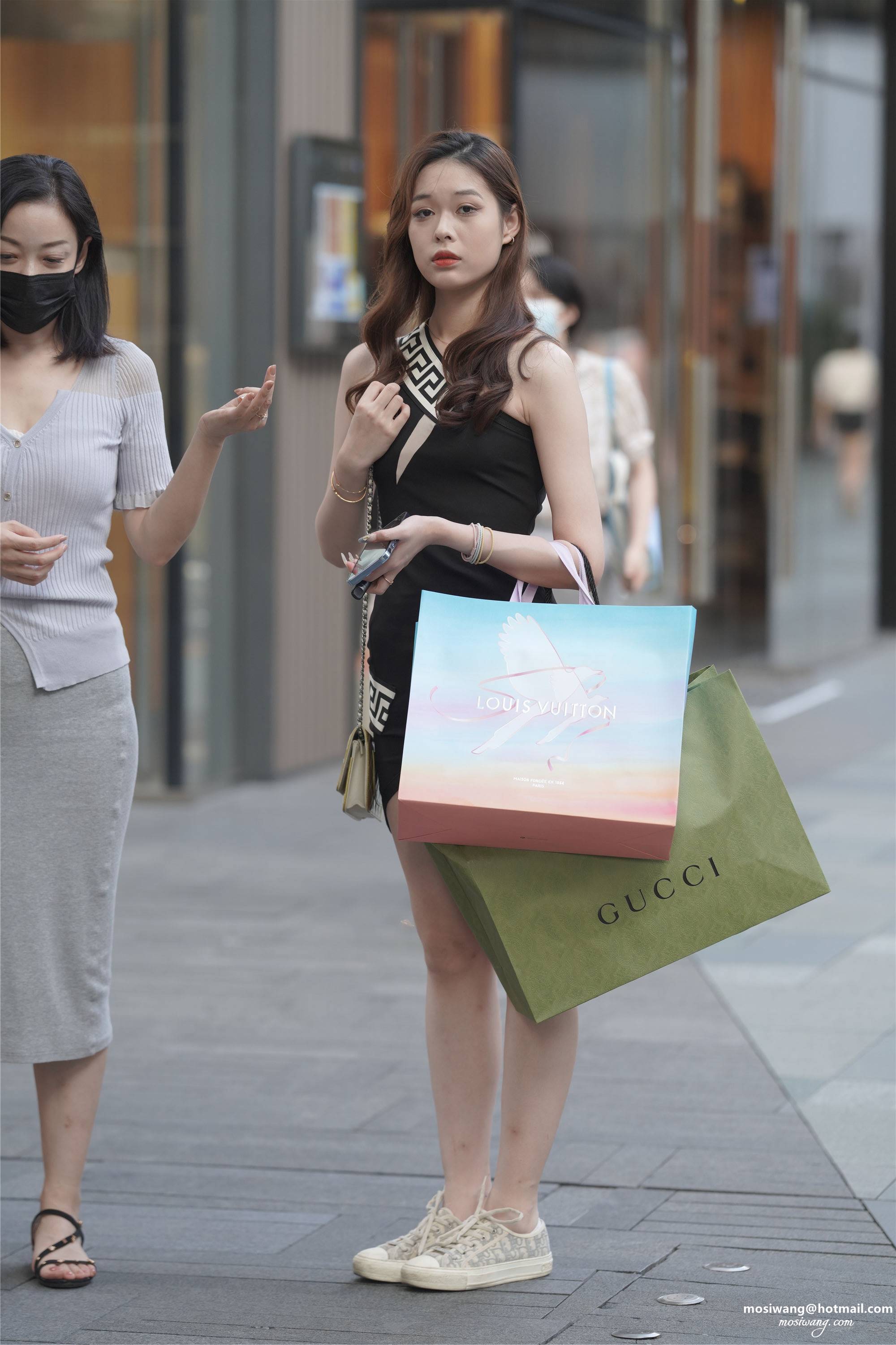 kacajp.cc-0004-给此邮箱发邮件：mosiwang@hotmail.com.jpg