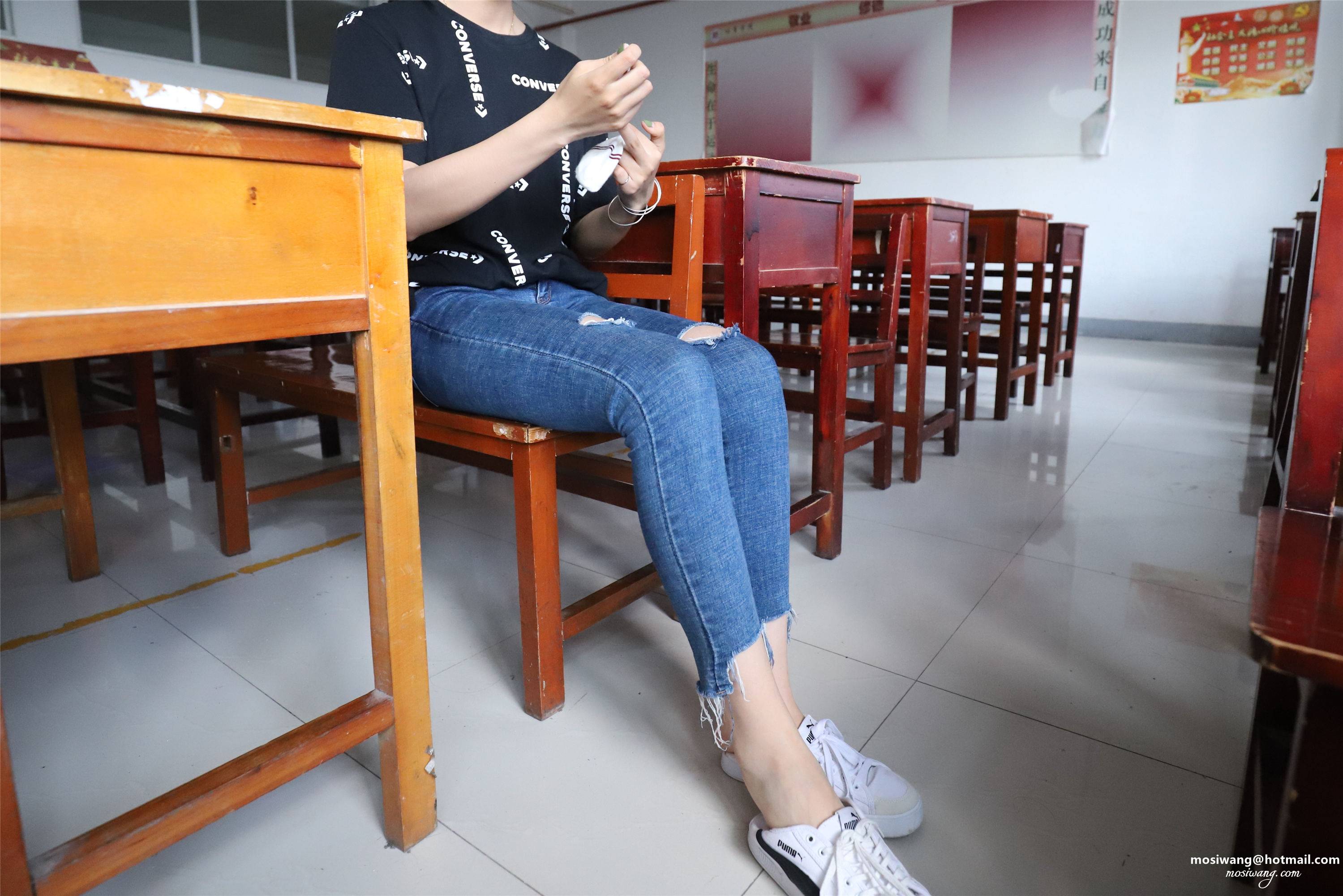 IMG_0725-给此邮箱发邮件：mosiwang@hotmail.com.JPG