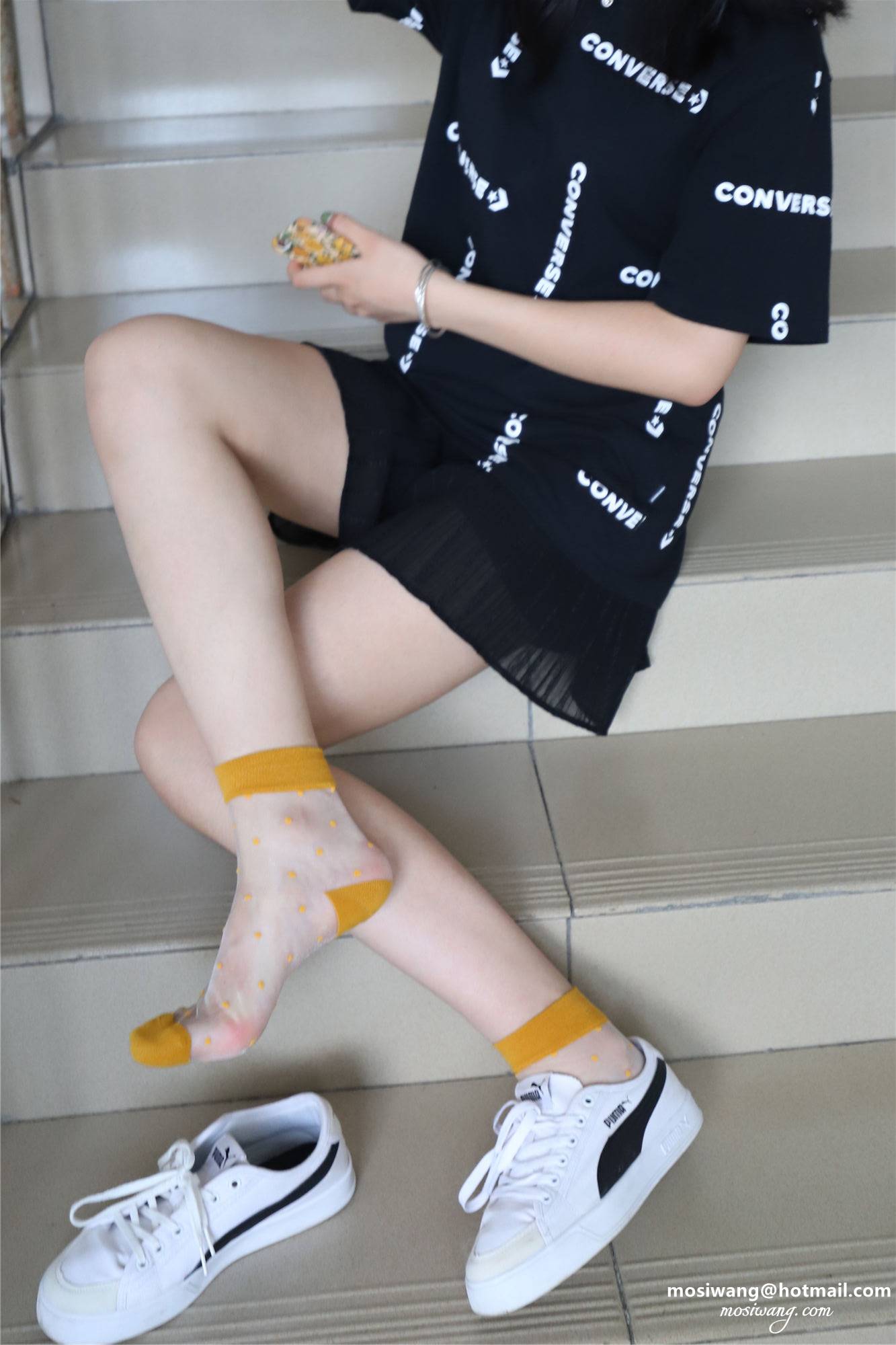 IMG_0195-给此邮箱发邮件：mosiwang@hotmail.com.JPG