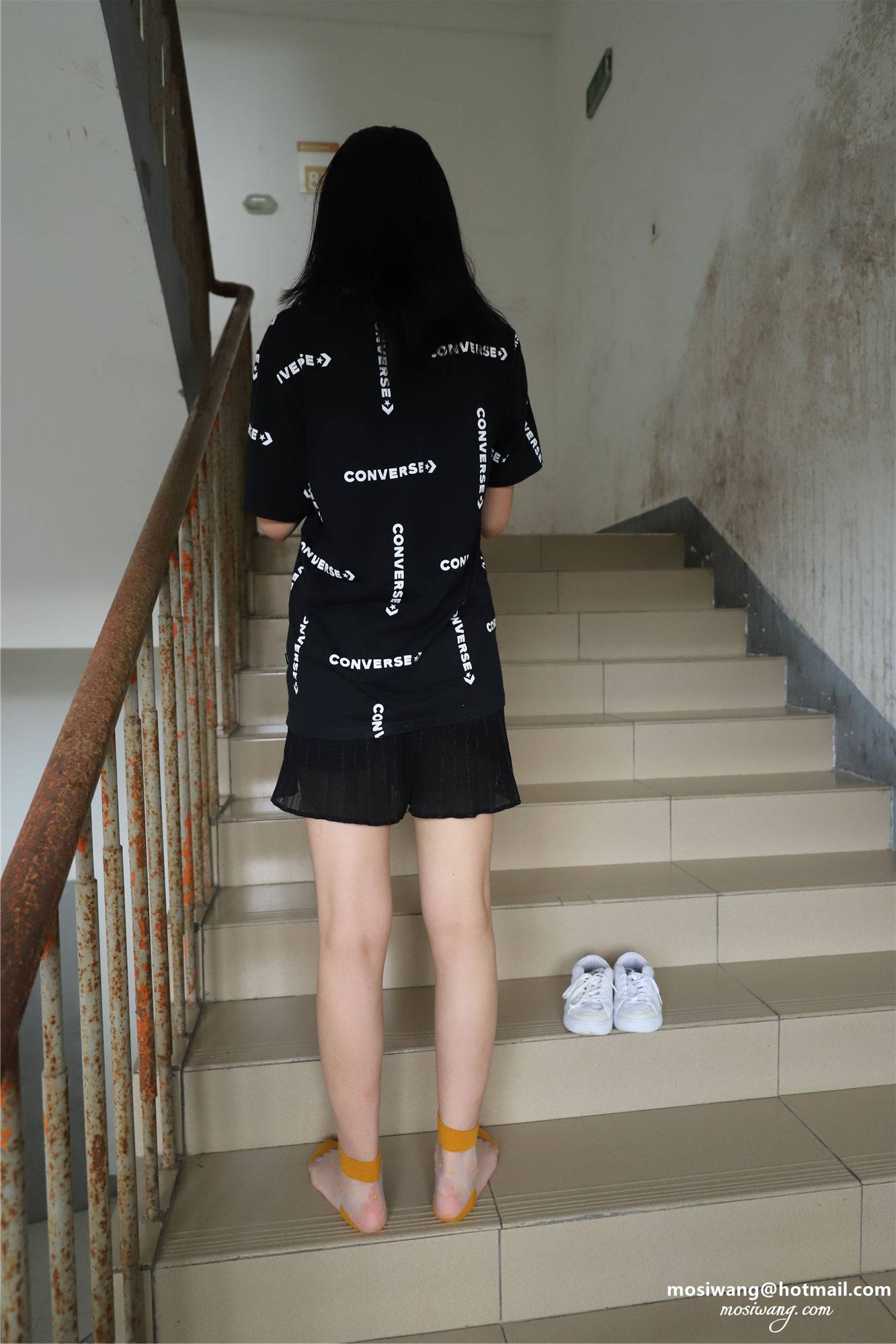 IMG_0335-给此邮箱发邮件：mosiwang@hotmail.com.JPG