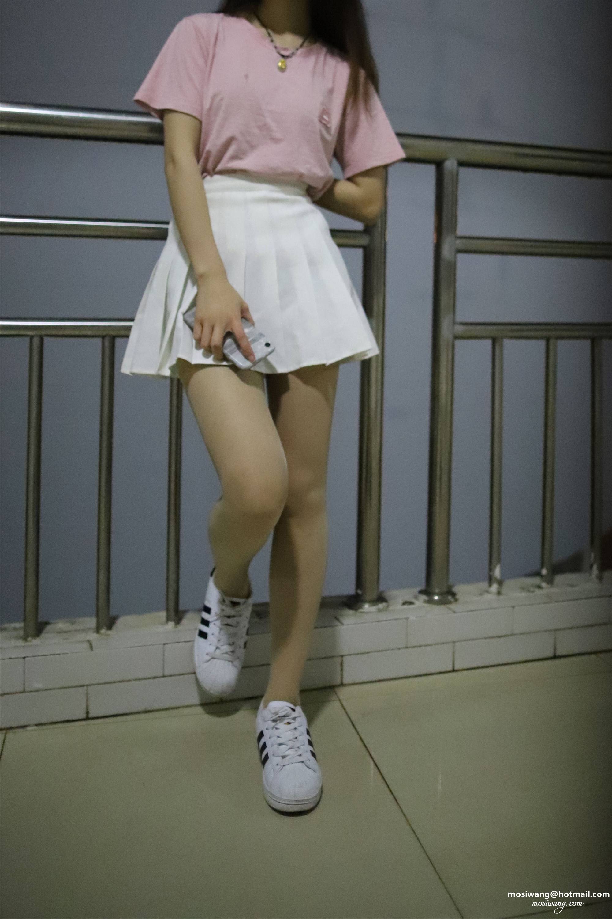 IMG_8092-给此邮箱发邮件：mosiwang@hotmail.com.JPG