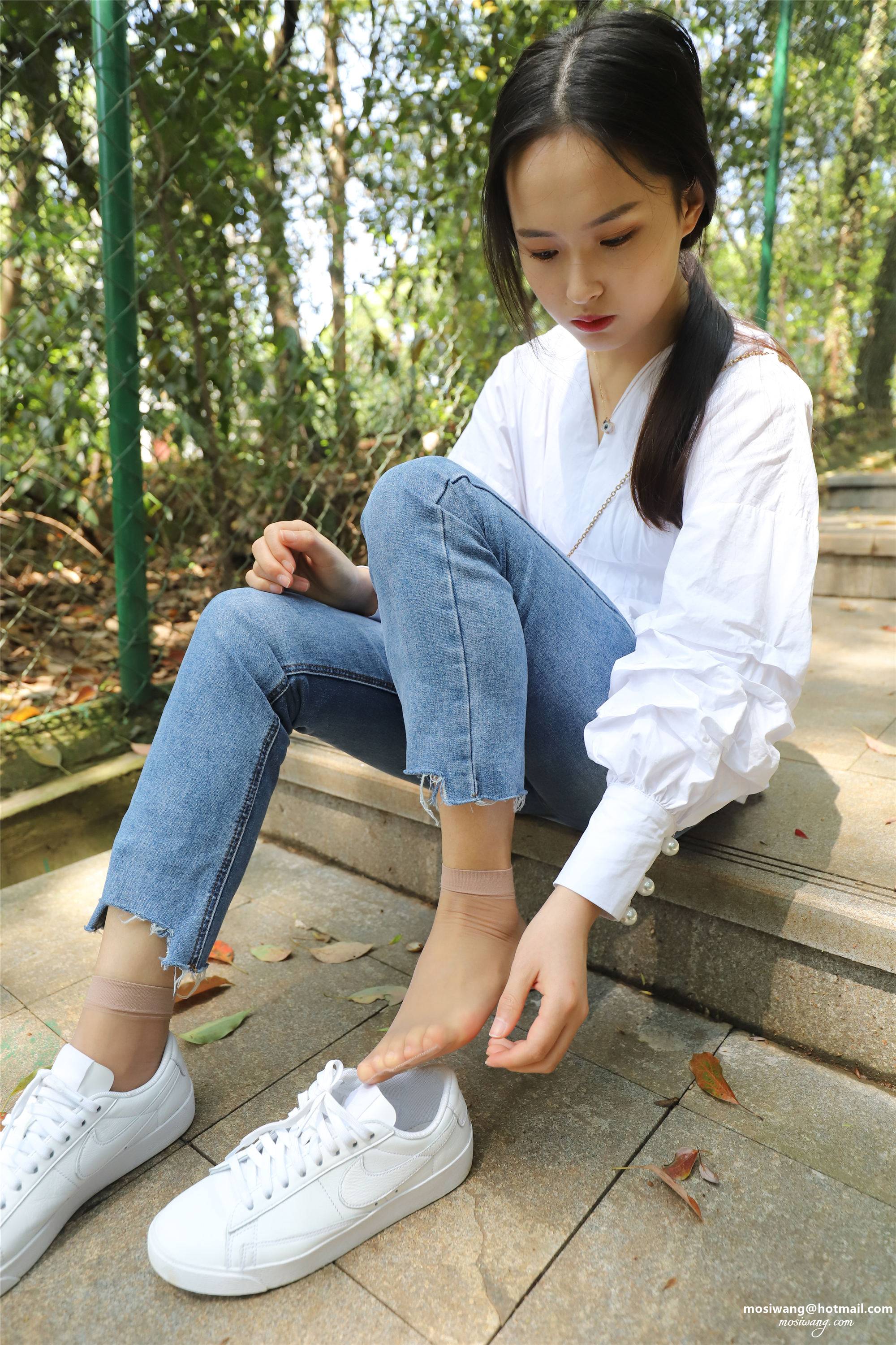 IMG_7616-给此邮箱发邮件：mosiwang@hotmail.com.JPG