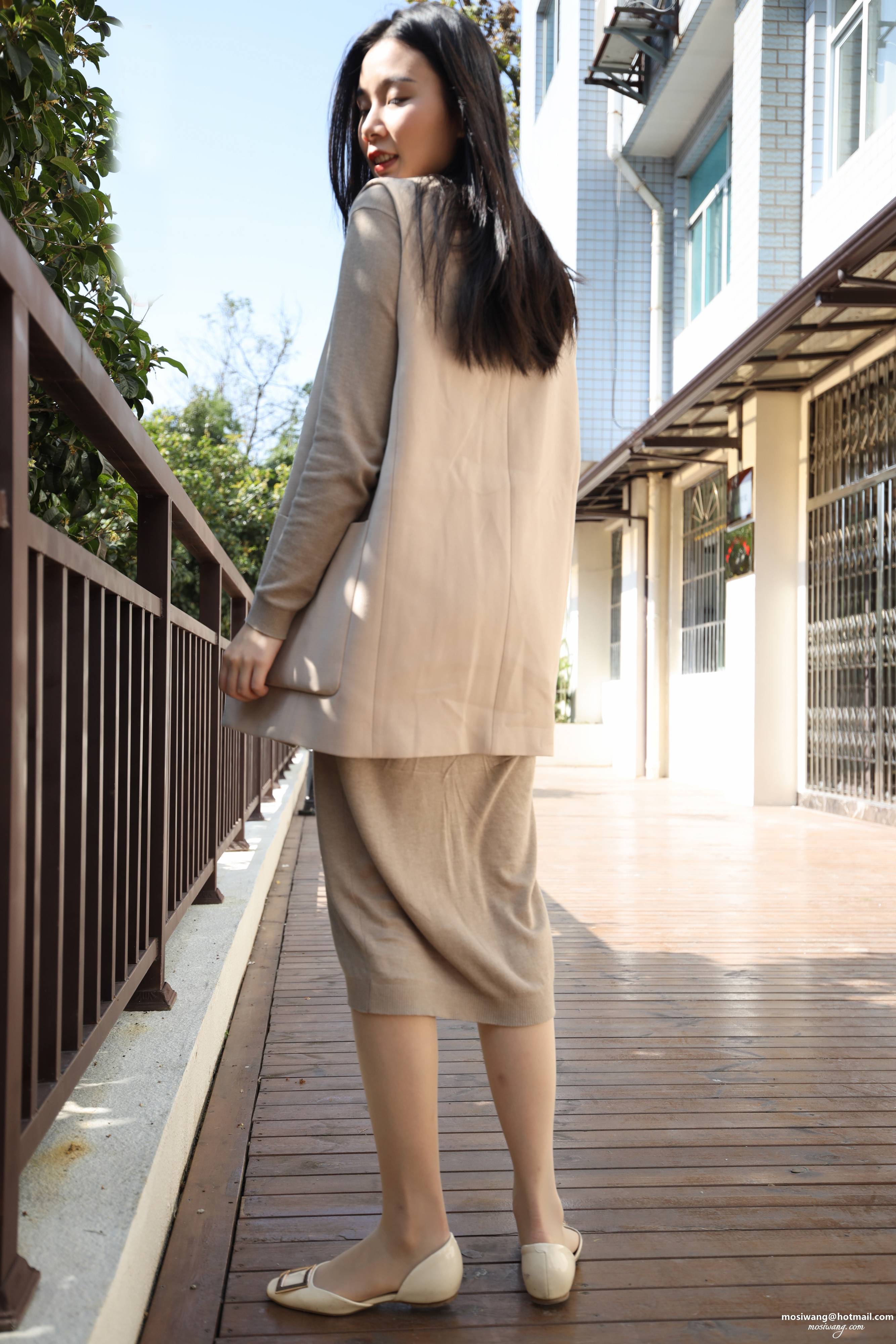 049-给此邮箱发邮件：mosiwang@hotmail.com.jpg