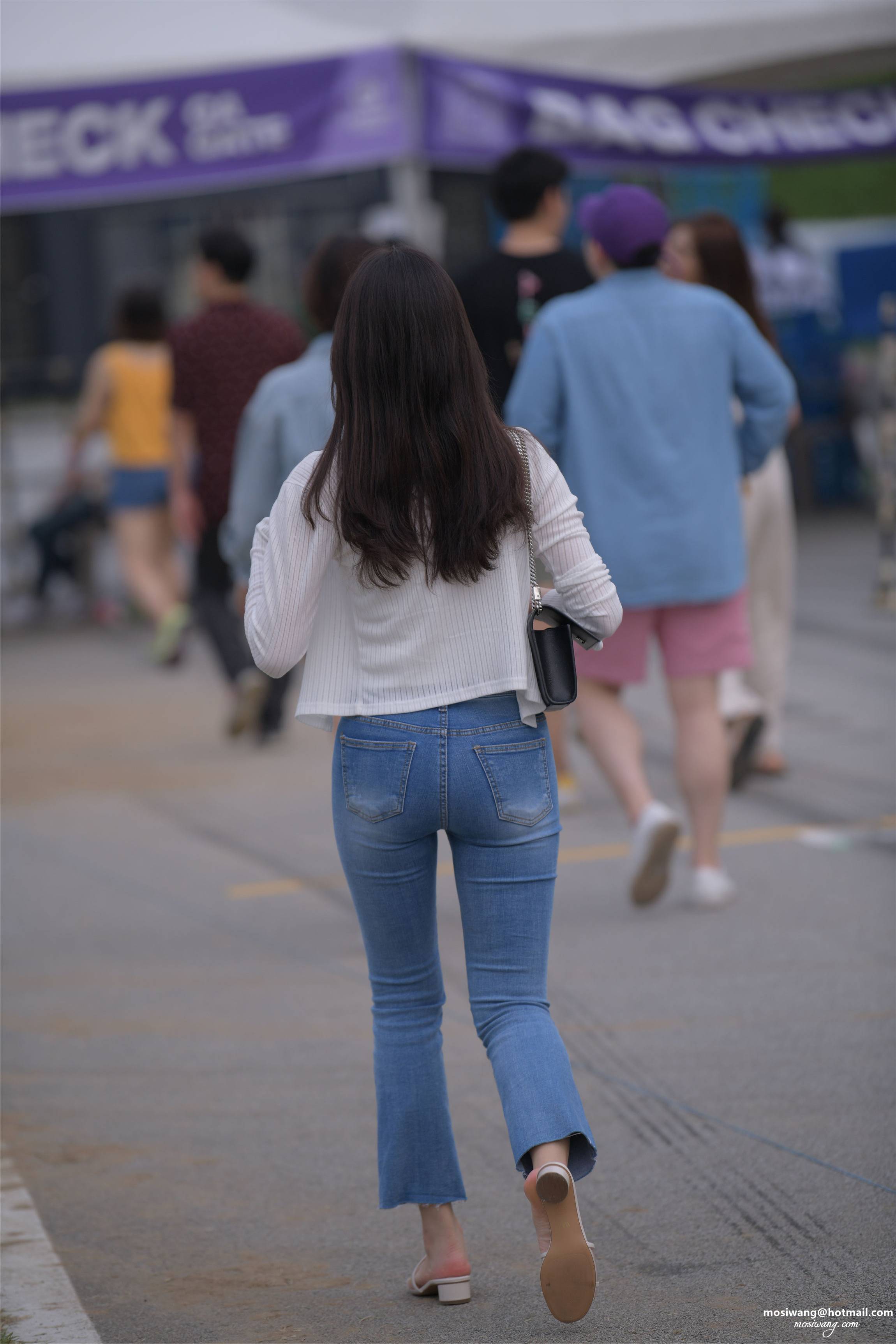 丨016-给此邮箱发邮件：mosiwang@hotmail.com.jpg