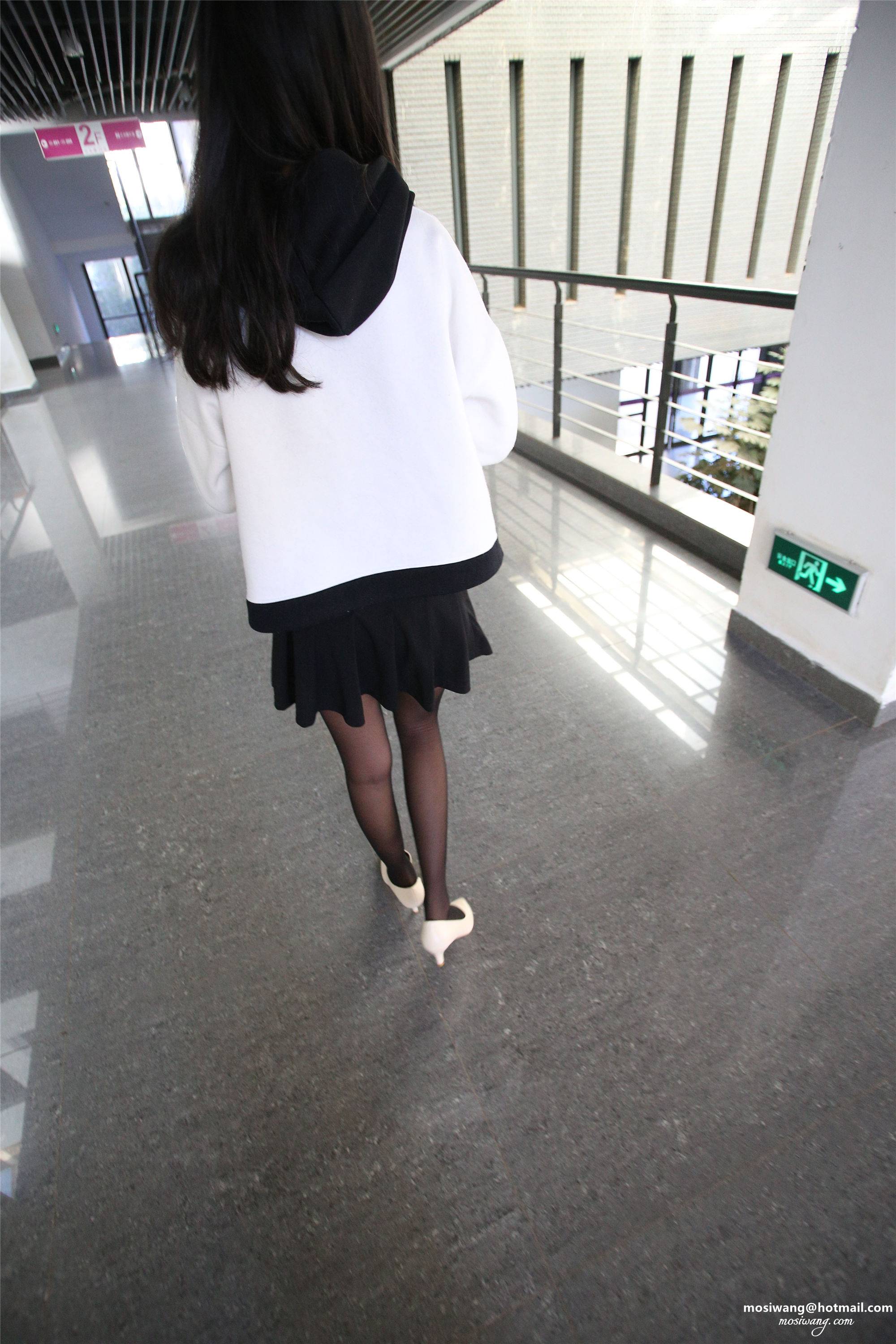 kacajp.cc-117-给此邮箱发邮件：mosiwang@hotmail.com.jpg