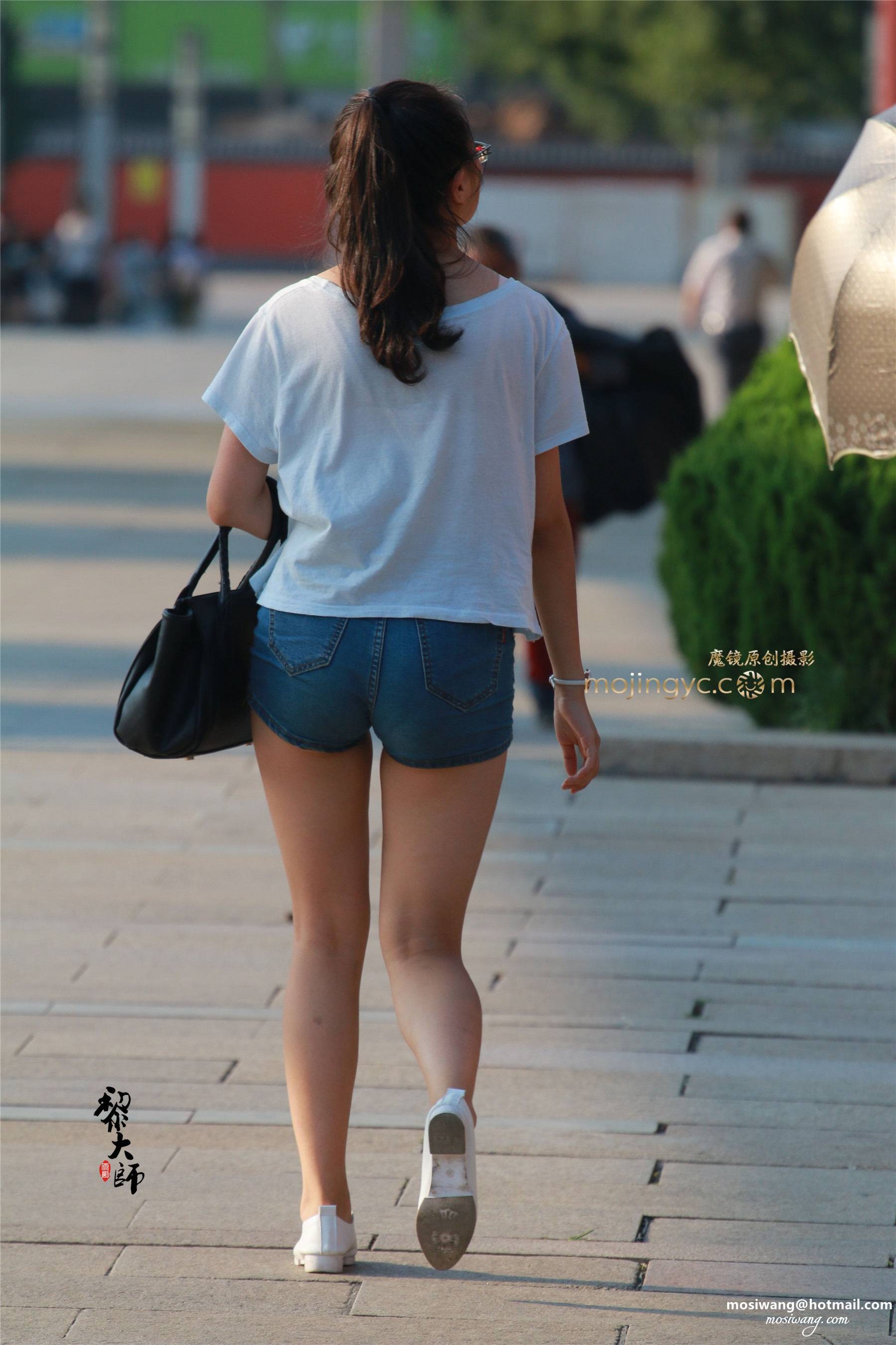 25-眼镜妹的紧翘圆臀（25P） [25P]-202855oijll60zpyj6dldd.jpg