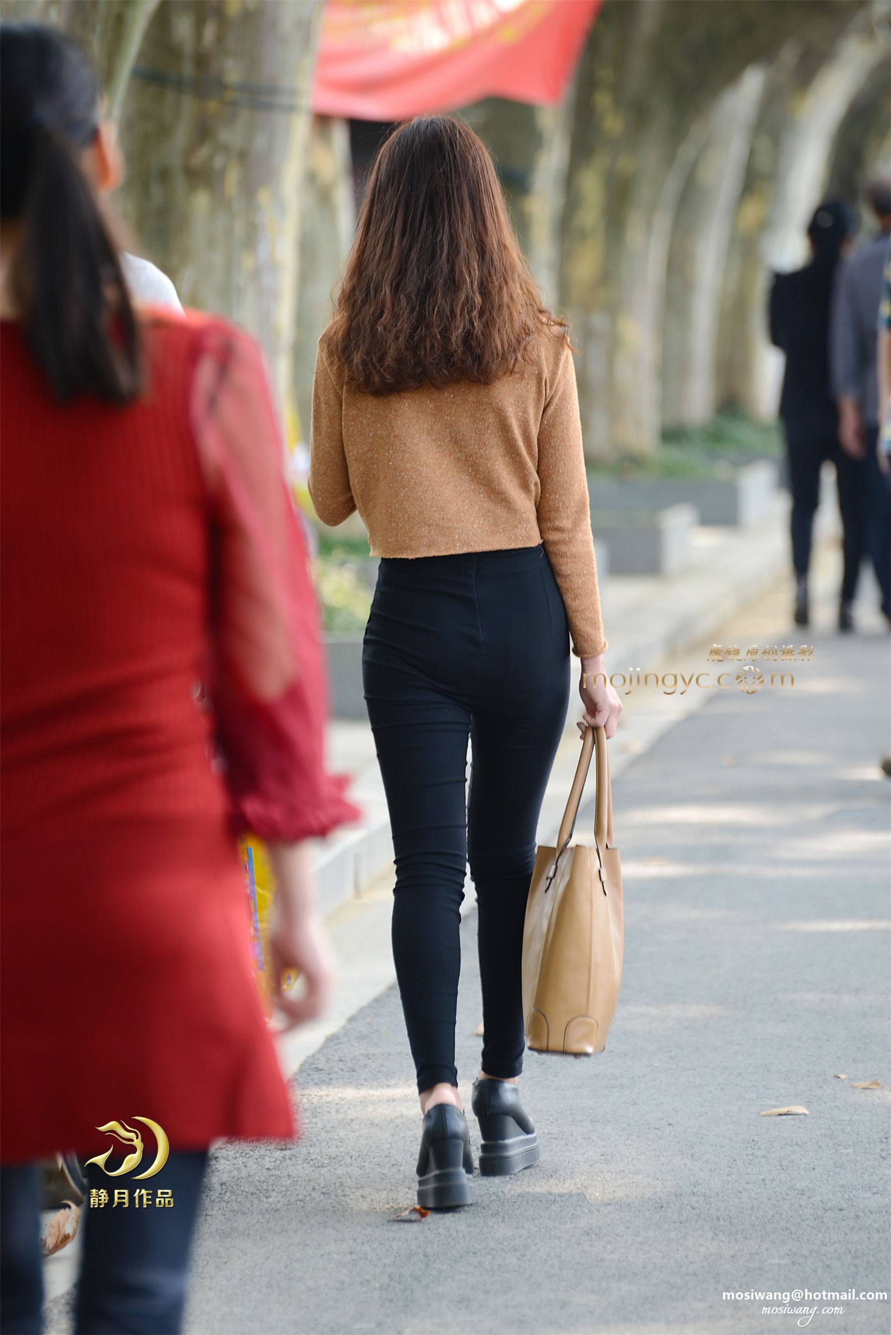16-红衣黑裤妹子----（18P） [18P]-003545f1jn7n0to58n2xjv.jpg