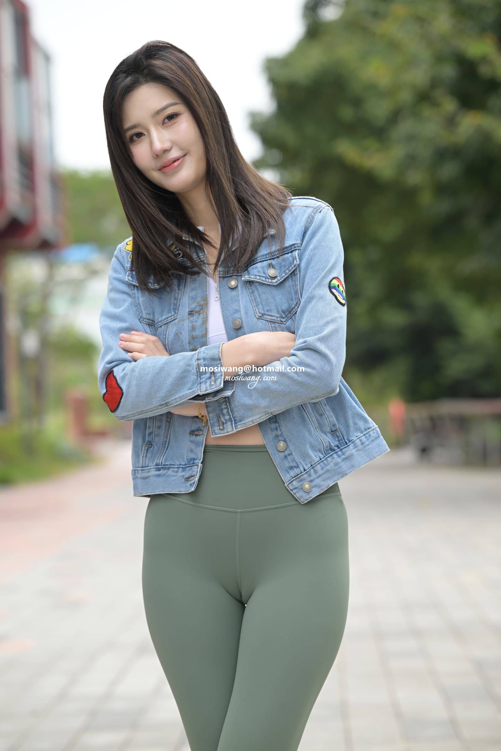 mosi520.com-1 (917)-给此邮箱发邮件：mosiwang@hotmail.com.JPG
