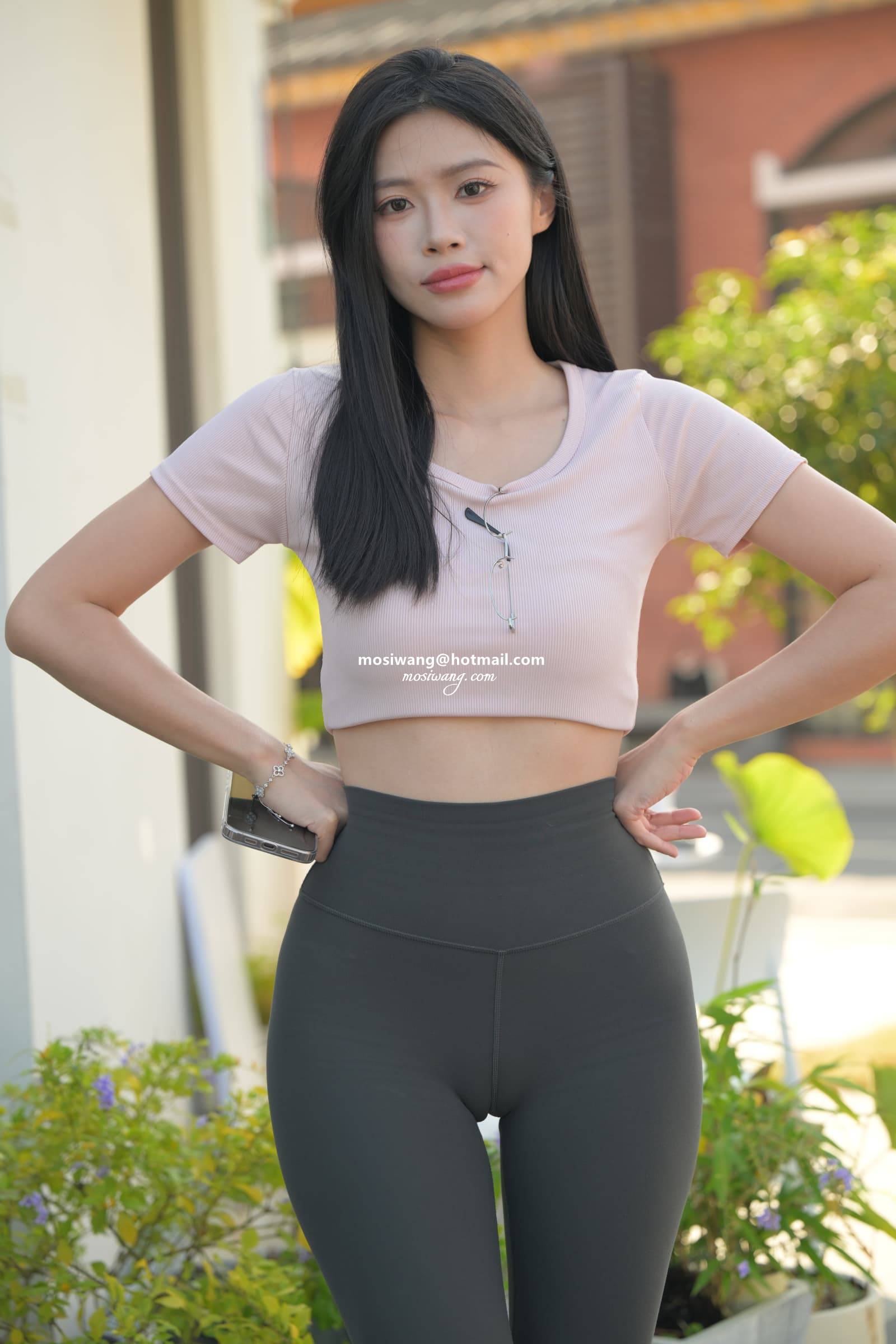 76123-mosi520.com-1 (851)-给此邮箱发邮件：mosiwang@hotmail.com.jpg