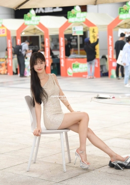 7382银S连TbTQ【153P】街拍短裙包臀裙长腿美女套图