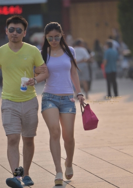 丰满大胸妇妇