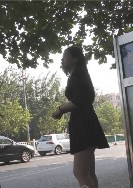 57855-57858公交车站偶遇短裙肉丝大长腿美女视频
