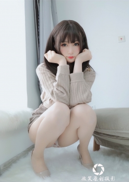 白银81 NO.031 甜美后辈日常篇[130P3V-991MB]