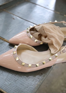 108 大学生系列2020年-11月 02 户外短肉丝 [135P-598.37 MB]