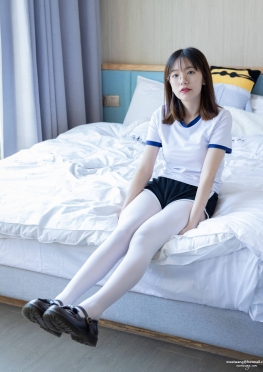 袜Bo-108小甜D【137P+1V】皮鞋、厚白丝、踩奶油蛋糕剧情137P+1V