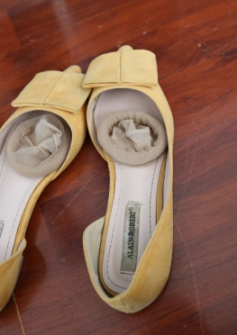 DXG-Z6-3-025【371P】教室里的牛仔裤美足长腿女同--套图