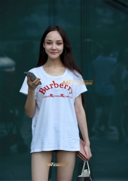 邻家妹妹的小姐姐