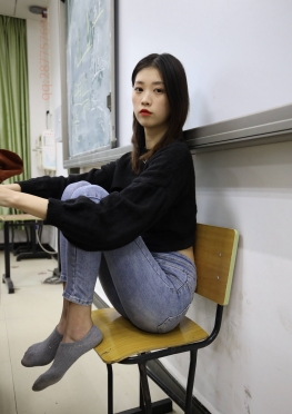 118 大学生系列2021年-01月 04 教室短袜 [88P-1V 497.67 MB]